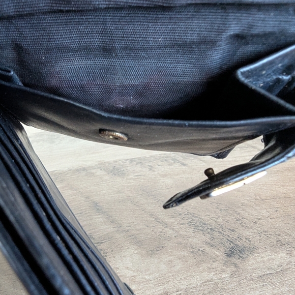 Gucci Monogram Canvas Wallet - Picture 11 of 11